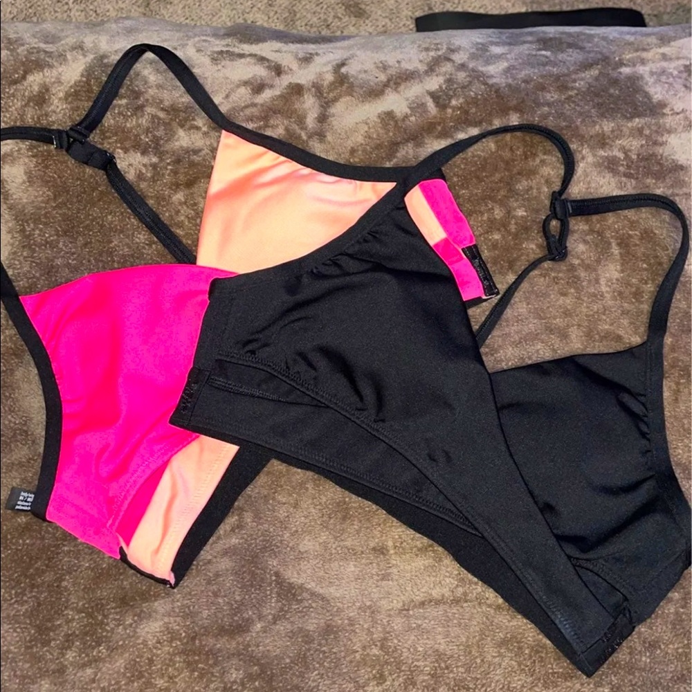 ‼️SOLD‼️PINK GYM TO SWIM TOPS SIZE SMALL